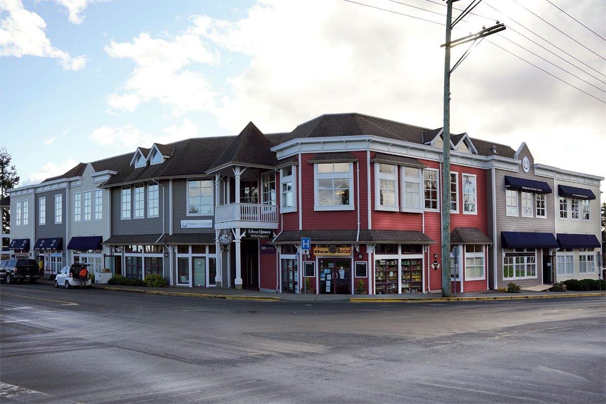 Mt Newton Xrd and Wallace Drive Professional Buildings in Central Saanich